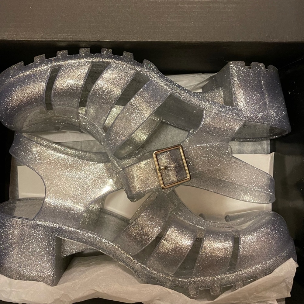 jelly sandals